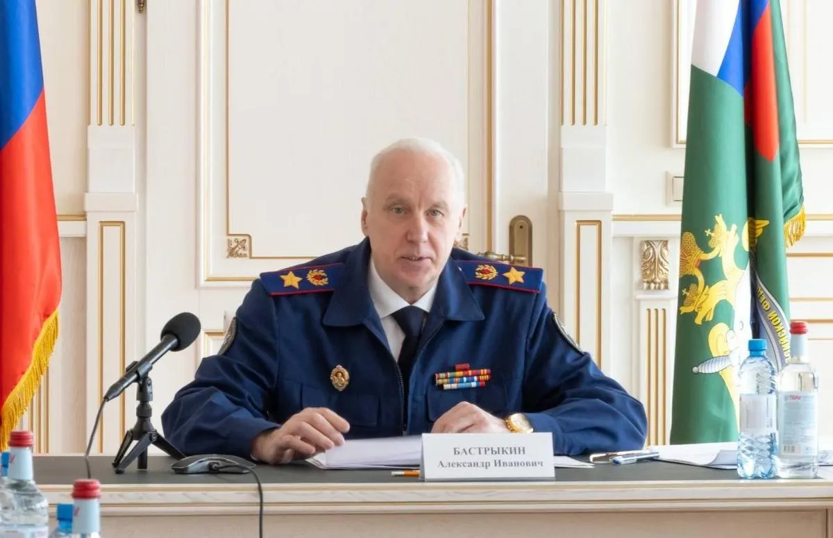 Председатель СК России Александр Бастрыкин распорядился провести проверку произведений детского писателя Григория Остера, в том числе сборника «Вредные советы», из‑за «сомнительных с педагогической точки зрения установок».