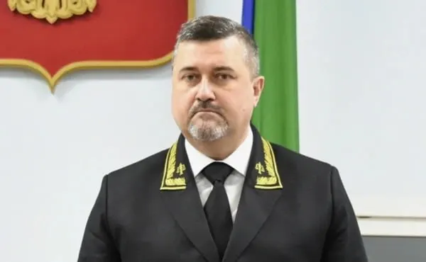 Высшая квалификационная коллегия судей удовлетворила заявление о его уходе в почётную отставку. Ранее Щукина предложили кандидатом на пост главы республики, эту кандидатуру поддержал президент.