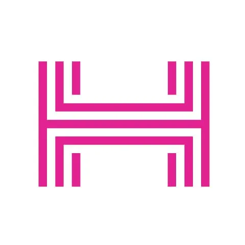 Генеральная прокуратура объявила HRF нежелательной организацией; в сообщении также отмечается, что фонд якобы дискредитирует армию и поддерживает другие запрещённые структуры. Ведомство утверждает, что фонд содействовал санкциям США и заморозке счетов россиян.