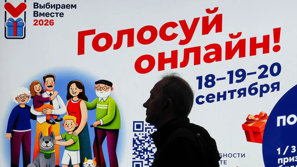 Чиновники в регионах проходят инструктажи, как освещать ход голосования и противостоять фейкам, подчеркивая важность участия.