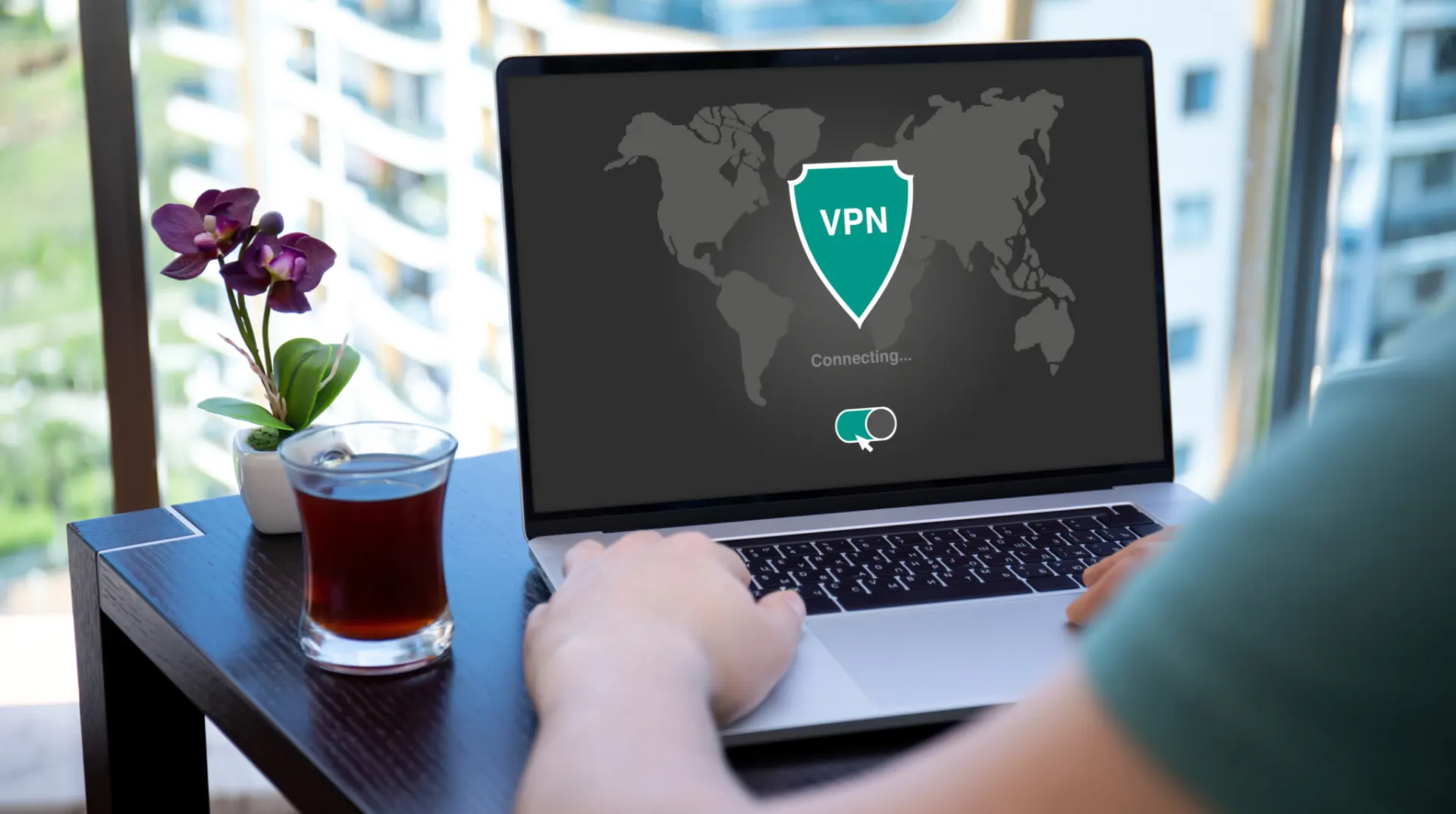 Российские VPN‑сервисы сообщают о росте ограничений: блокировки достигают пиков, часть инфраструктуры приходится перестраивать, а зарубежные локации и IP-блокировки становятся обычной практикой.
