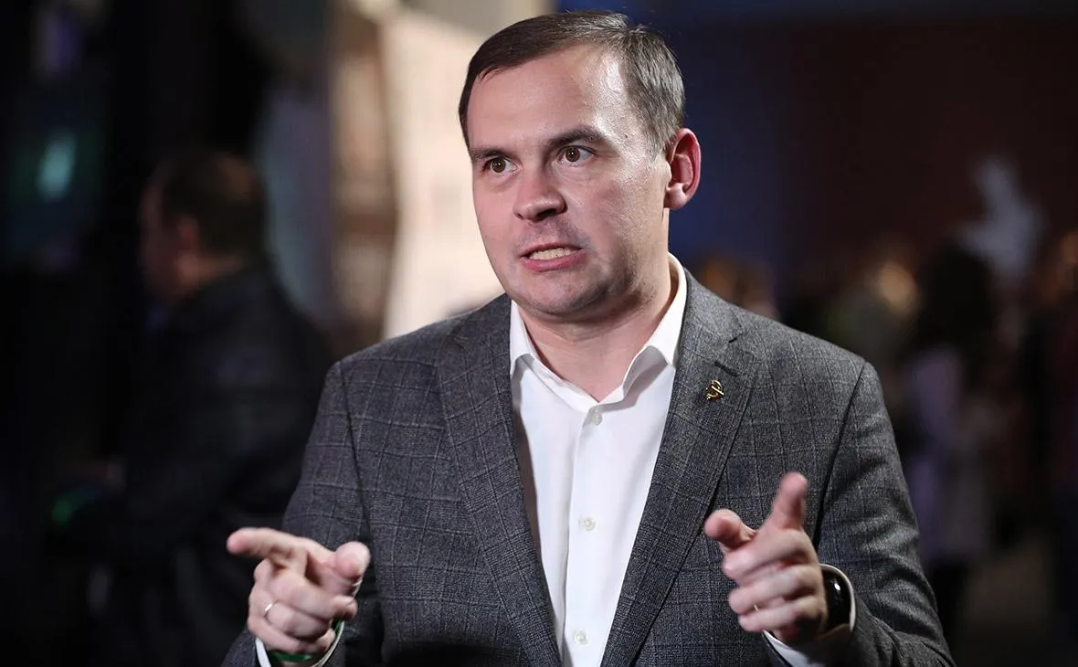 Инициатива депутатской группы предлагает сохранить ставку 6% по семейной ипотеке без привязки к числу детей и увеличить кредитные лимиты для Москвы, Санкт-Петербурга и регионов, отмечая необходимость учесть рост цен на жильё.