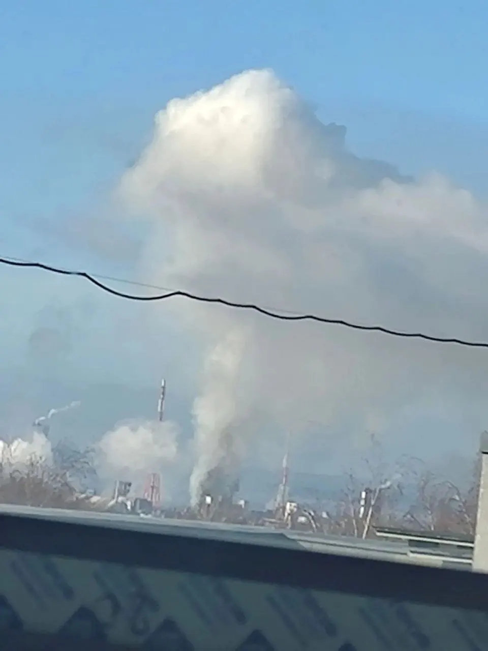 Ночью и утром 23 октября над Городецким округом и Березниками произошли атаки беспилотников. Три человека ранены, часть домов повреждена, школы переведены на дистанционное обучение.