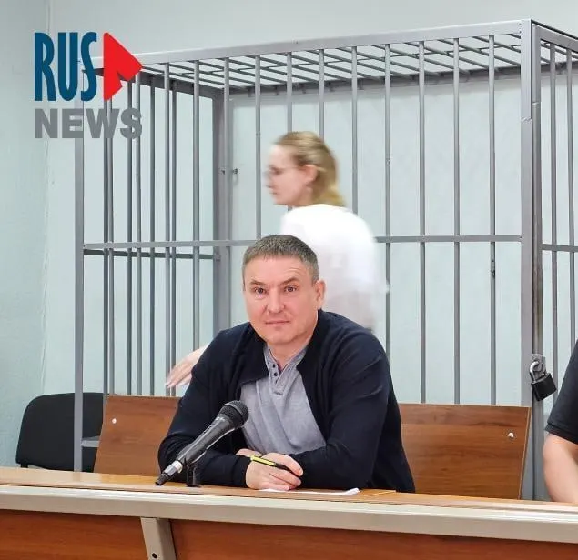 Суд отклонил иск правозащитника: в карцере заключённым дают бумагу и ручку лишь полтора часа в день, чего часто недостаточно для подготовки к судебным заседаниям.