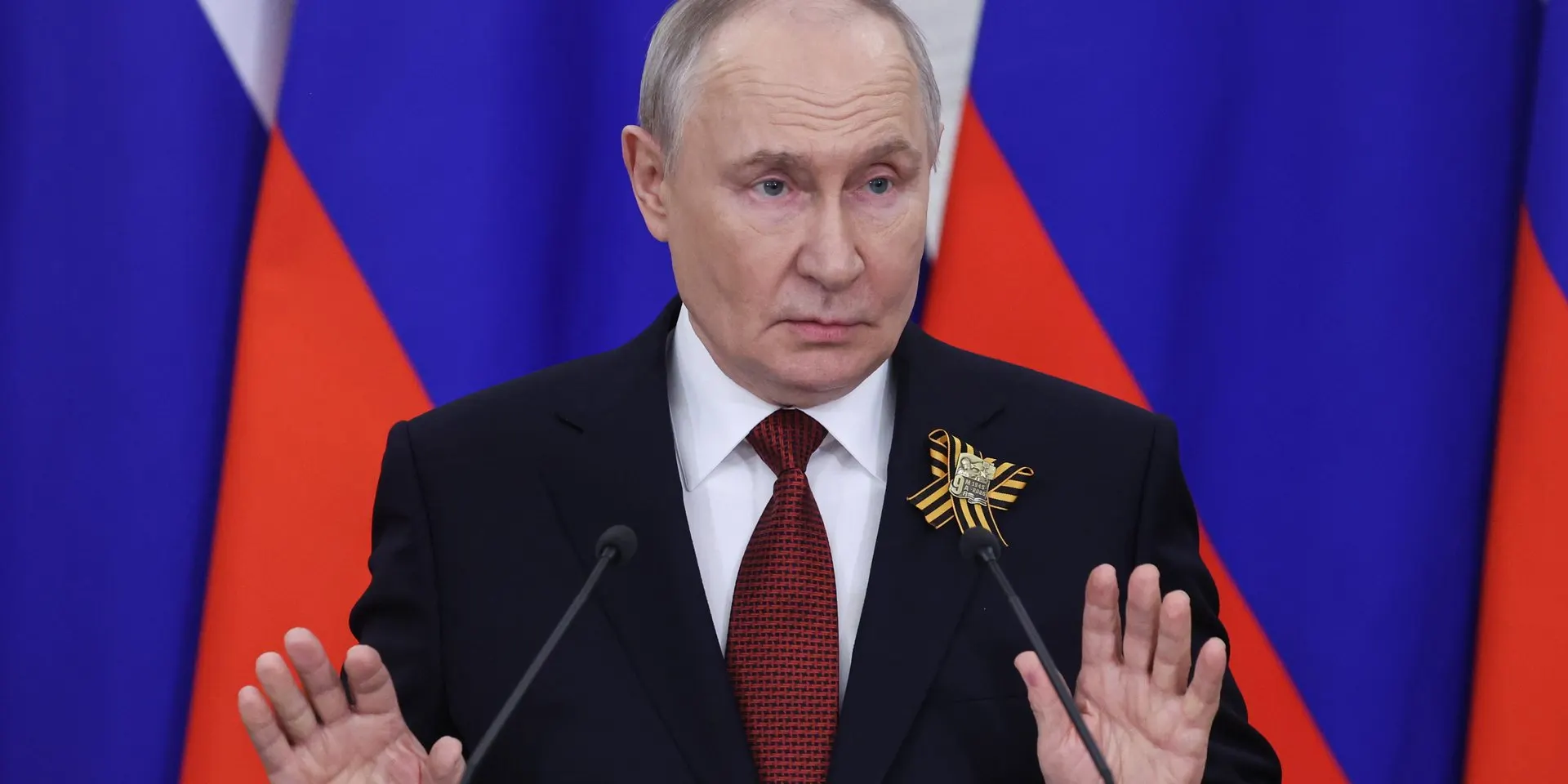 Минфин и Центробанк предупреждают, что бюджет не выдержит текущего уровня расходов на войну. Правительство обсуждает сокращение невоенных трат, а Минобороны требует увеличения финансирования.