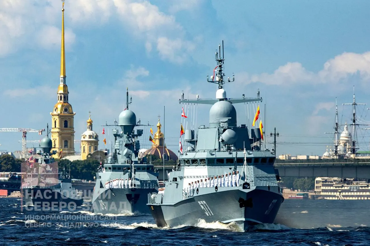 Минобороны не планирует проводить главный военно‑морской парад в Петербурге — событие к Дню ВМФ отменяют второй год подряд. День ВМФ в этом году отмечают 26 июля.