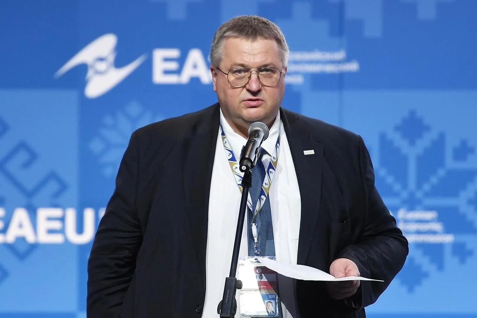 Вице-премьер РФ сообщил, что к декабрю стороны ЕАЭС рассмотрят правовые и практические последствия приостановки действия договора в отношении Армении на фоне её сближения с ЕС и предстоящих выборов.