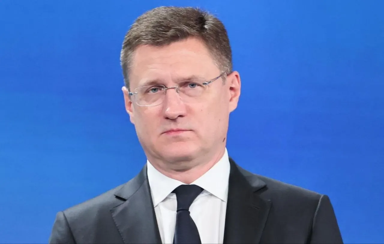 Вице-премьер поручил Минэнерго и ФАС усилить мониторинг цен на независимые автозаправочные станции.