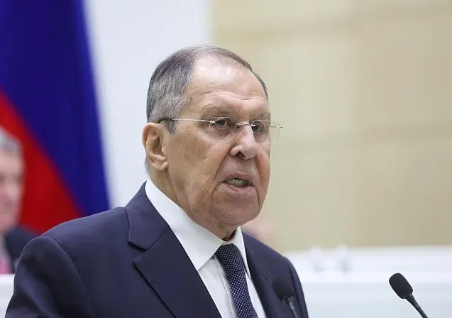 Министр иностранных дел заявил, что закрытие генконсульства в Бонне и Русского дома в Берлине после инцидента с беспилотником напоминает невыученные уроки истории.